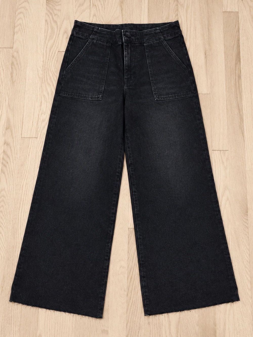KUT from the Kloth Meg High Rise Wide Leg Ankle Jeans Black Size 8 - Like New